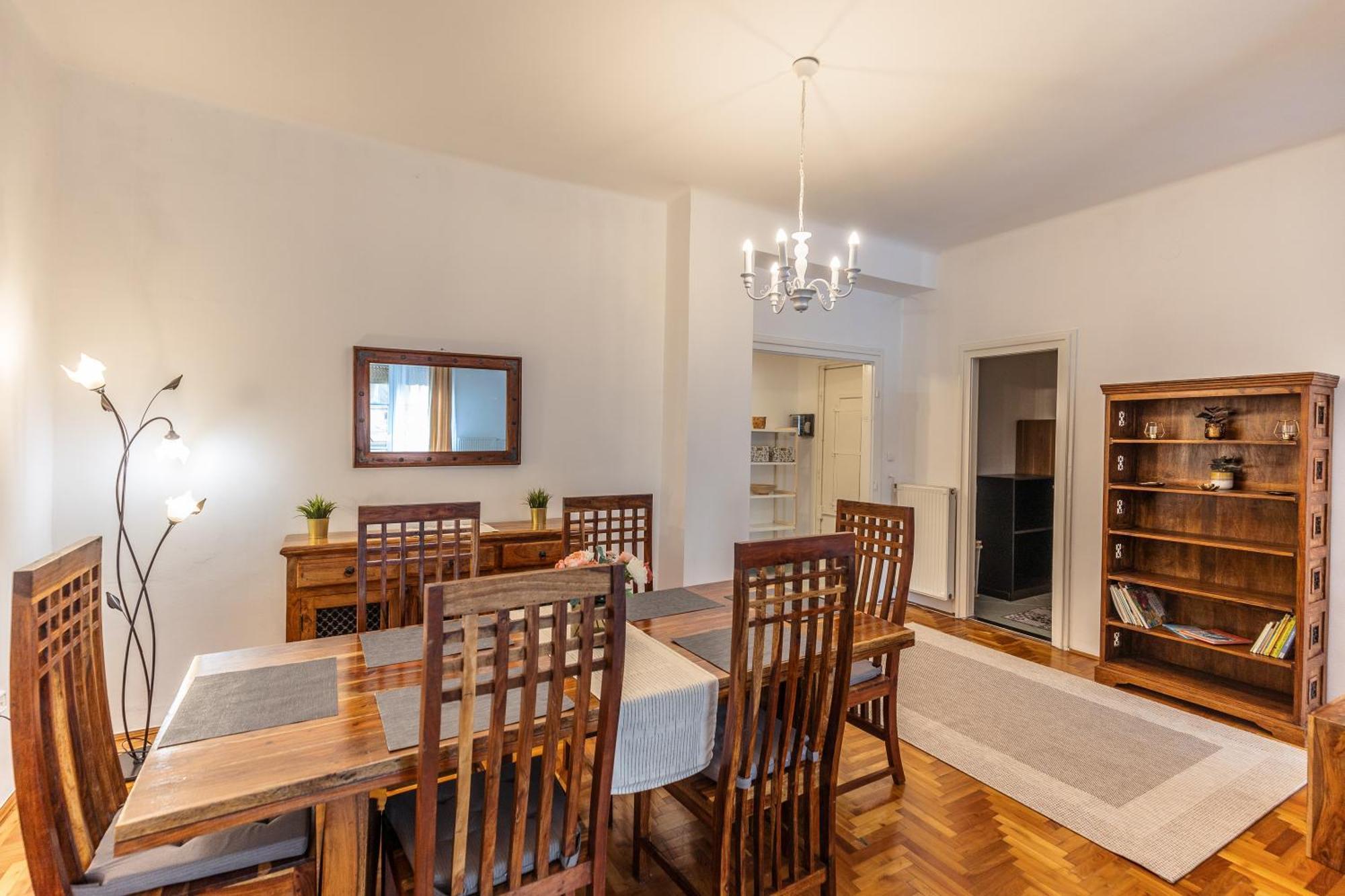 בודפשט Bright & Spacious Riverside Apartment With Balcony מראה חיצוני תמונה